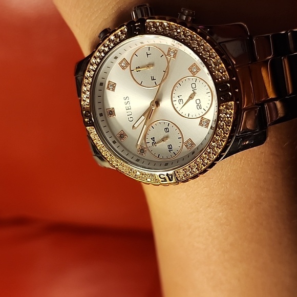 Guess watch multifunctional analog like new unisex heavy - Picture 12 of 12